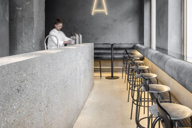 酒吧设计,Martin Skoček,Bar AFTER,斯洛伐克,酒吧设计案例,工业风,极简风格酒吧