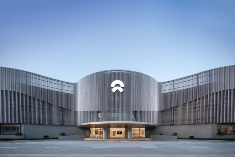蔚来交付中心 / Kokaistudios