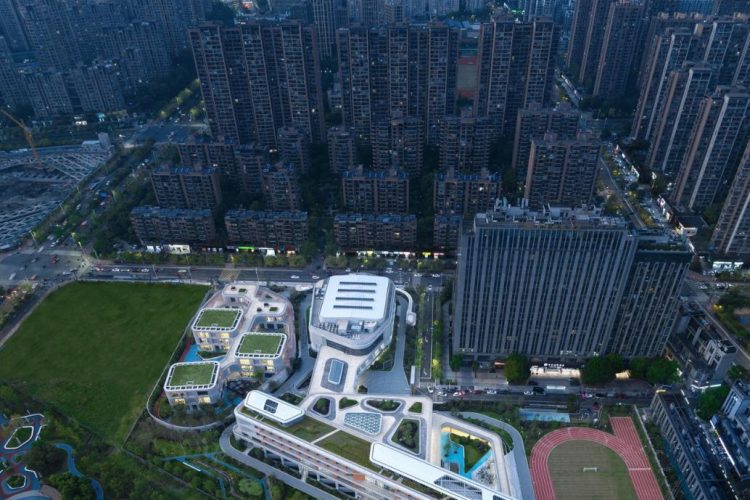 对话童心，天性乐园：杭州江南实验学校教育集团江晖小学 / 浙江大学建筑设计研究院