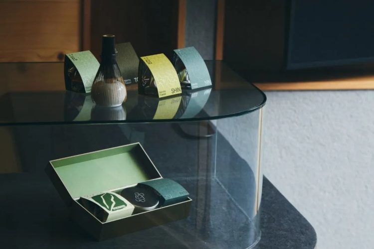 日系茶饮品牌包装设计