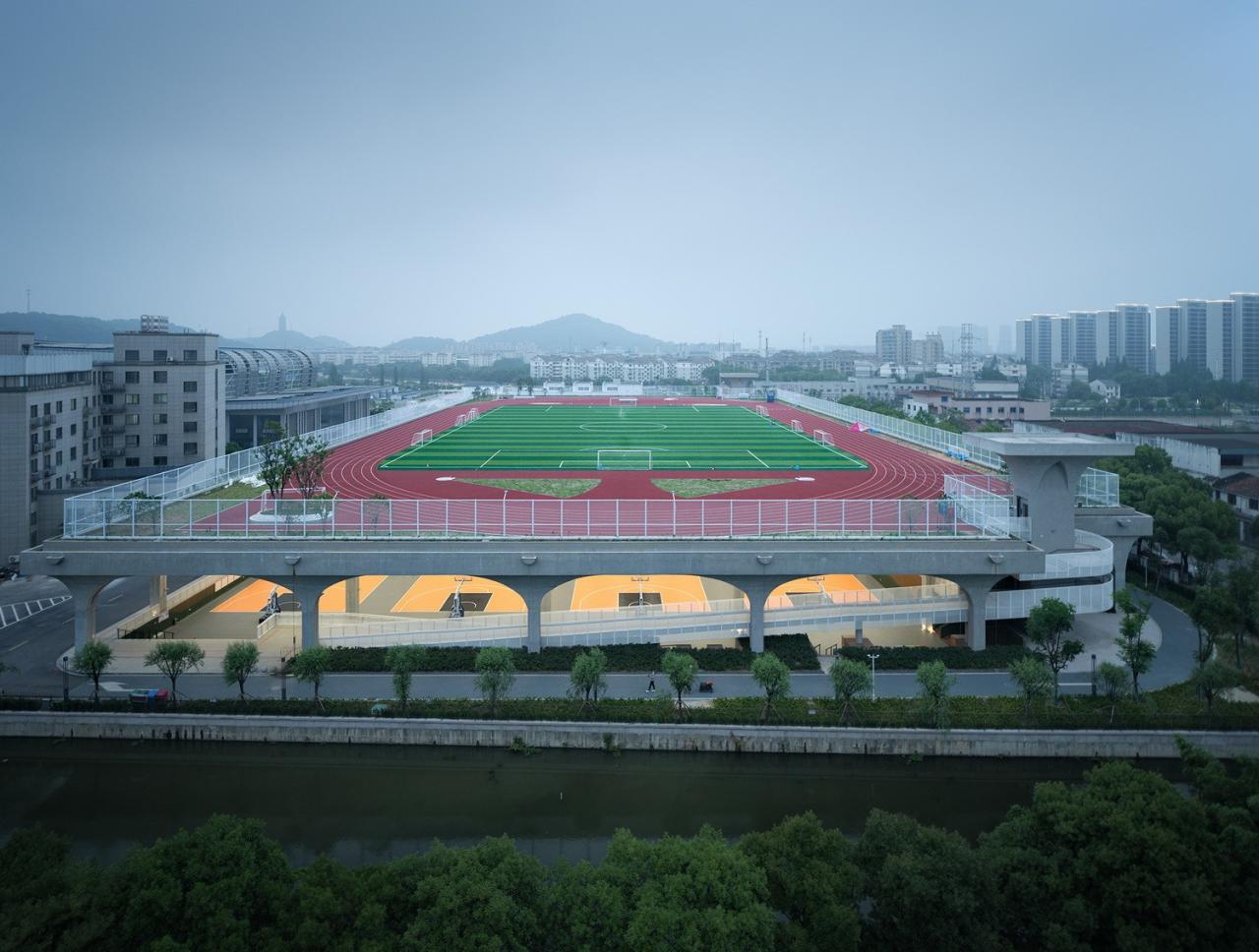 绍兴文理学院风雨操场 / 浙江大学建筑设计研究院