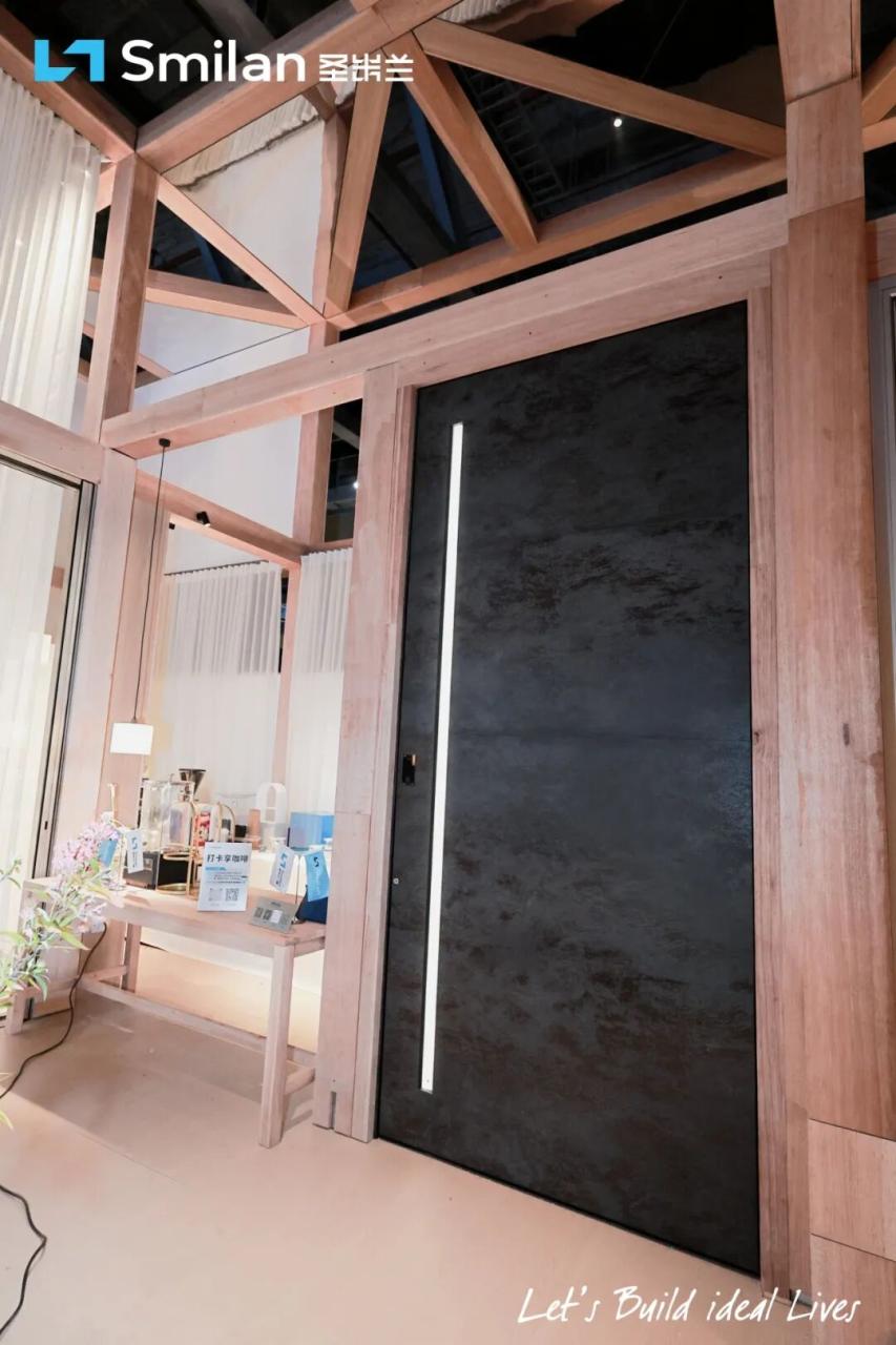 广州设计周现场直击：圣米兰门窗何以赢得设计师一致好评？