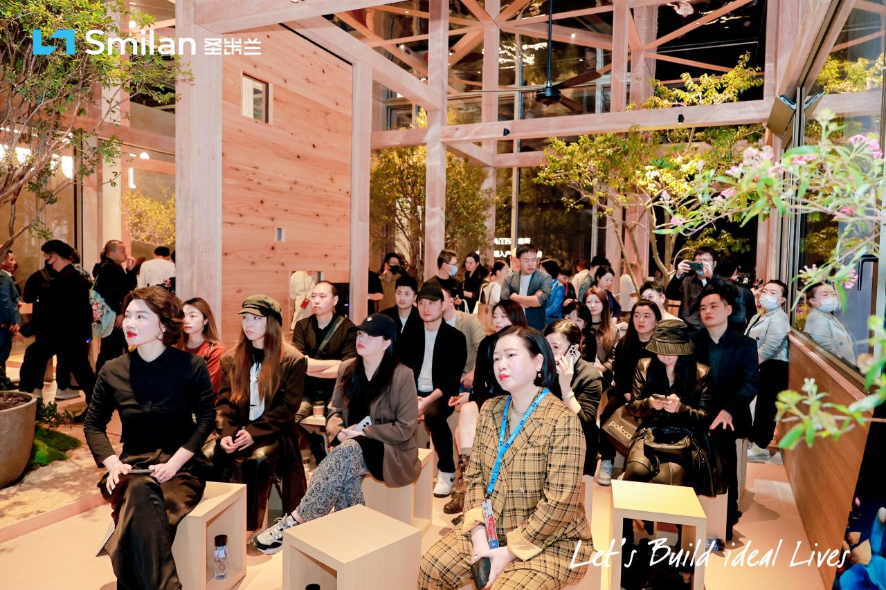 广州设计周现场直击：圣米兰门窗何以赢得设计师一致好评？